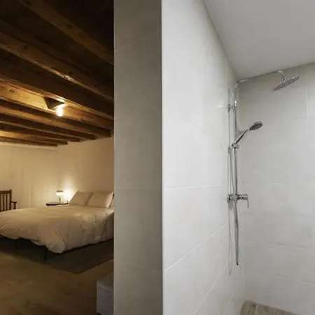 Rural Alecook Apartment